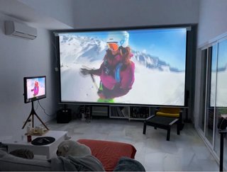 Pantalla de Proyección Eléctrica Luxscreen 180