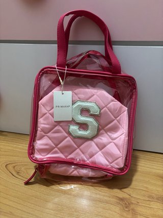 Bolsa de aseo infantil rosa con letra S