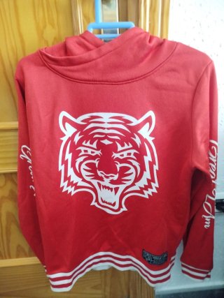 Sudadera Great I Am Roja