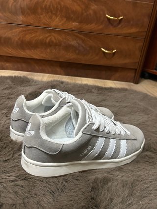 Zapatillas Adidas Campus Grises