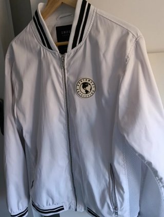 Cazadora Bomber Blanca Smog Talla L