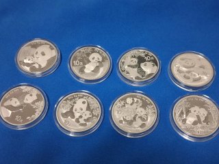 Colección de 8 Monedas Panda de