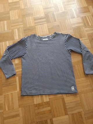 Camiseta de manga larga a rayas