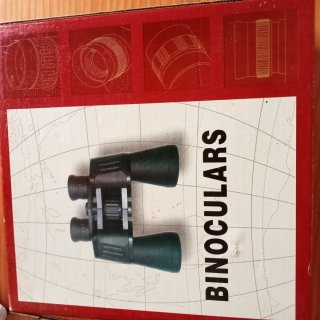 Prismáticos Binoculars