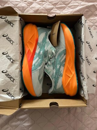 Zapatillas Asics Novablast 5