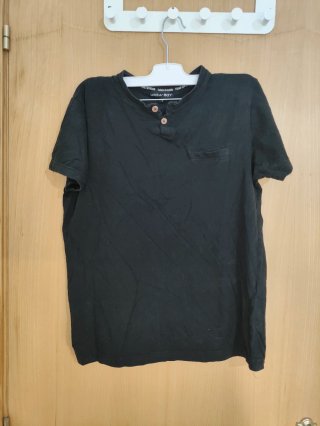 Camiseta Negra Urba Boy S