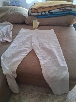 Pantalón Blanco y camiseta