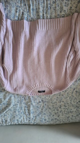 Jersey Bershka Morado Talla M