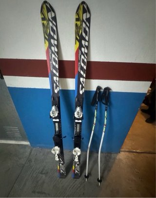 Pack Esquís Salomon Equipe T2 Race y Bastones