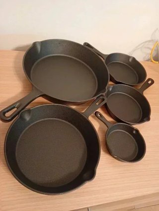 Set de 5 Sartenes de Hierro Fundido
