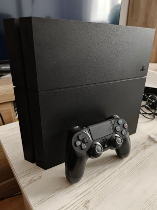 PS4 (PlayStation 4) Negra