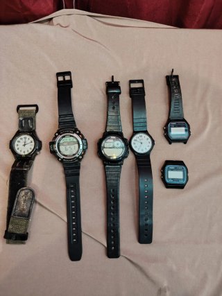 Lote de 5 Relojes Casio no comprobados