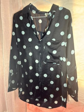 Camisa Zara Negra con Lunares Blancos