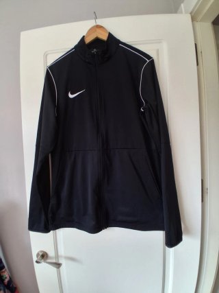 Sudadera Nike Negra con Cremallera