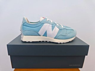 NEW BALANCE 327