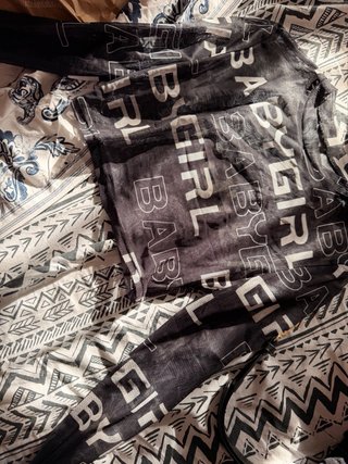 Camiseta de manga larga negra