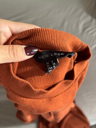 Vestido midi canalé New Look naranja