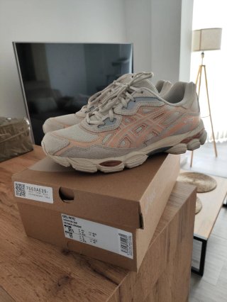 Zapatillas Asics GEL-NYC Oatmeal/Bosque T43.5