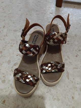 Sandalias Creeks Beige y Marrón Talla 38