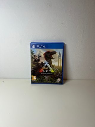 ARK: Survival Evolved (PS4)