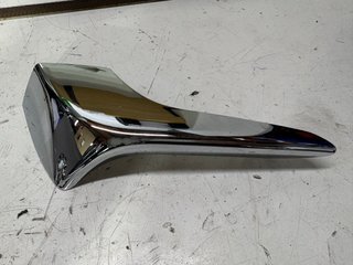 Embellecedor delantero Piaggio Liberty