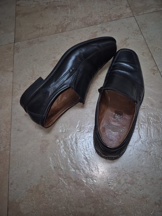 Zapatos tipo mocasín negros