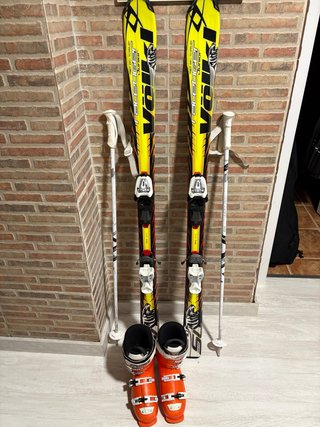 Set de Esquís Völkl Junior 140cm + botas 240-245