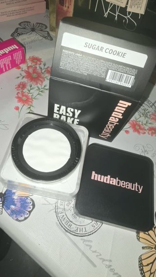Polvos Sueltos Huda Beauty Easy Bake