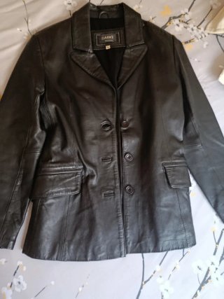 Abrigo de Piel Negro Garms
