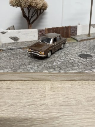 Coche de colección Renault 20 escala 1:43