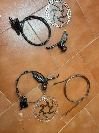 Kit de Frenos SRAM Level