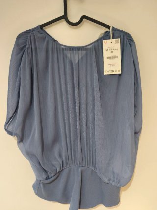 Top Zara Azul Talla M