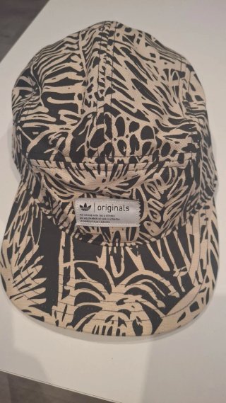 Gorra Adidas Originals Estampada