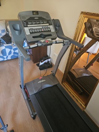 Cinta de Correr Eléctrica BH Fitness