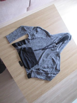 Sudadera Zara Gris y Negra