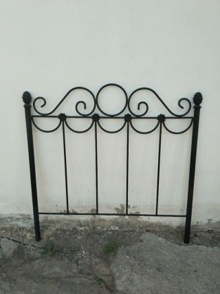 Cabecero de Forja Negro