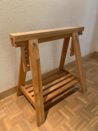 Caballete de madera IKEA FINNVARD