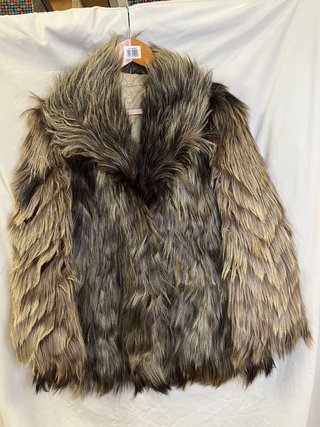 Abrigo de pelo natural marrón y beige Talla L