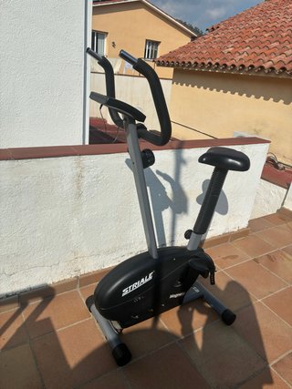 Bicicleta Estática Striale