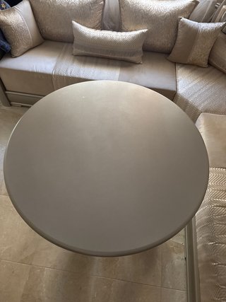 Mesa Redonda de Salón Nueva