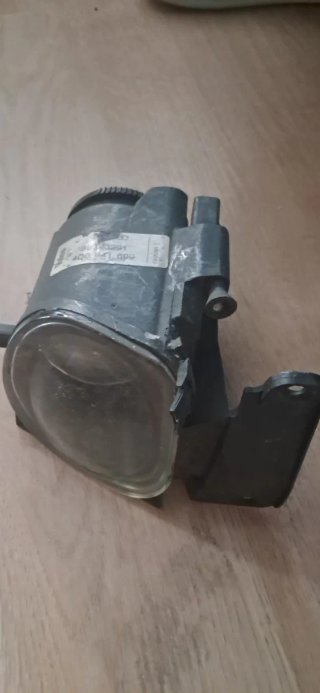 Faro Antiniebla Izquierdo Audi A8 / S8 D2 Valeo