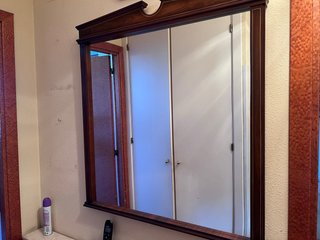 Mueble de entrada con espejo
