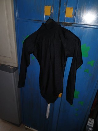 Maillot de ballet negro de manga larga