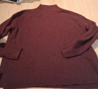 Jersey Granate de Cuello Alto