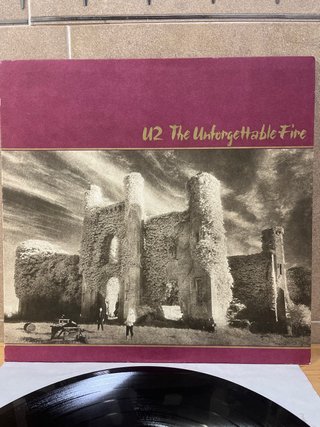 LP VINILO U2 “ THE UNFORGETTABLE FIRE “