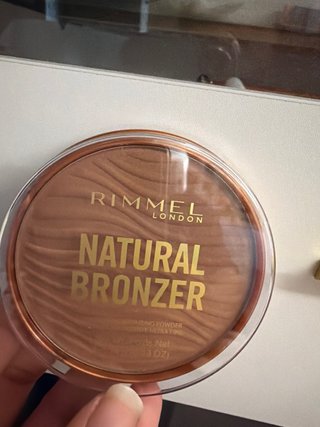Bronceador Rimmel London Natural Bronzer