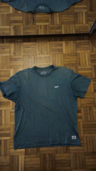 Camiseta Pull & Bear Verde Talla M