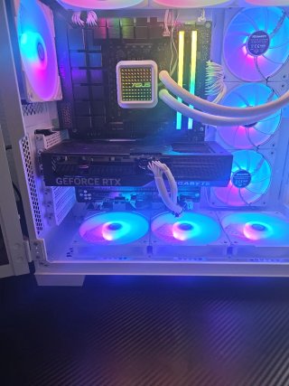 Gigabyte GeForce RTX 4070 Windforce OC 12GB