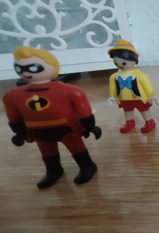 Figuras huevos Kinder de Playmobil