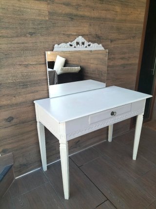 Tocador Blanco de Madera